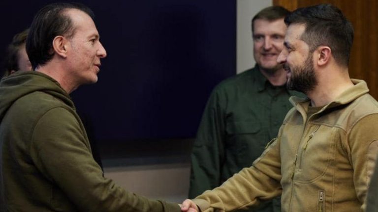 Romanian Senate speaker visits ‘war crimes sites’ in Ukraine