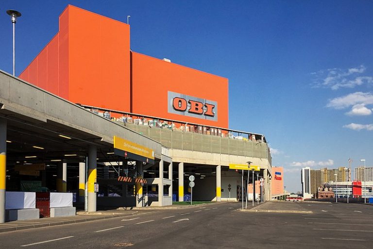 MEDUZA & VEDOMOSTI | „Experimentul monstruos” prin care trece filiala din Rusia a lanțului german OBI