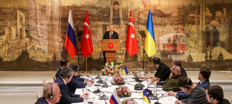 Discuțiile directe de pace între Ucraina și Rusia de la Istanbul au durat mai puțin de o oră (oficiali turci)