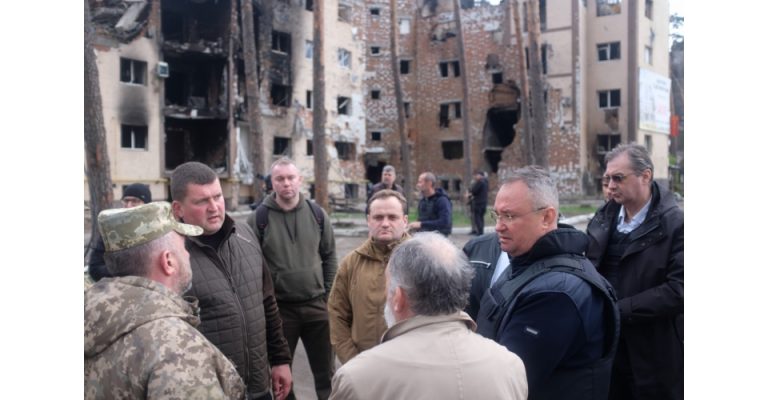 Ciucă, întrebat de motivul absenței lui Cîțu la Kiev