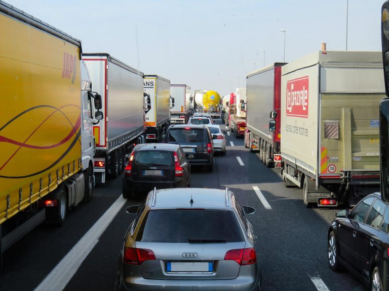 KOMMERSANT | How Russia’s haulage industry has been hit by sanctions