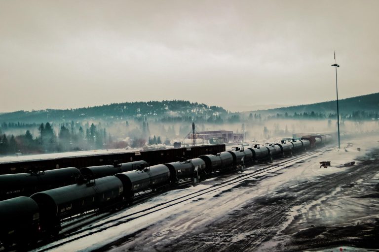 KOMMERSANT | Sancțiunile „aruncă” trenurile rusești de pe șine. Realitatea dură pe care nici companiile, nici Guvernul Rusiei nu o mai pot ține sub preș