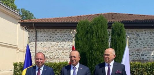 Romanian FM Bogdan Aurescu, Polish FM Zbigniew Rau, Turkish FM, Mevlüt Çavuşoğlu, Twitter.