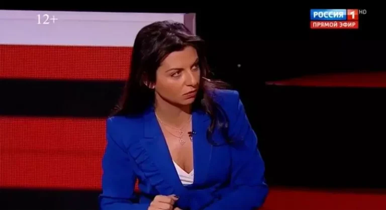 VIDEO Șefa Russia Today: Cei care studiază în Occident merg direct în iad