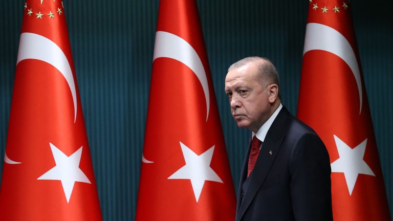Turcia va sprijini aderarea Finlandei şi Suediei la NATO