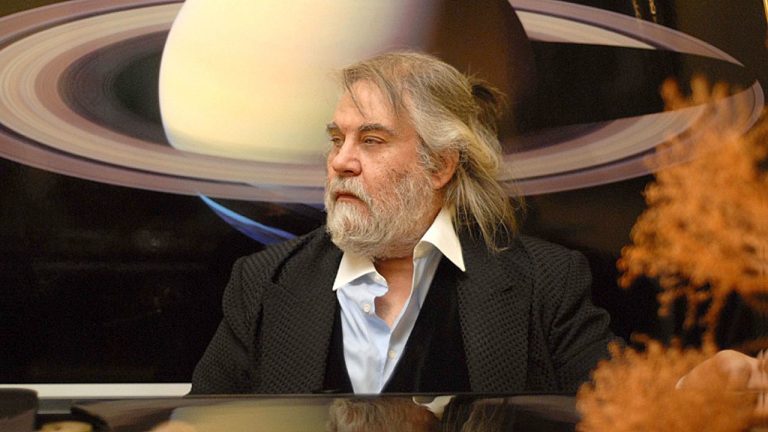 VIDEO | Compozitorul grec Vangelis a încetat din viaţă la 79 de ani