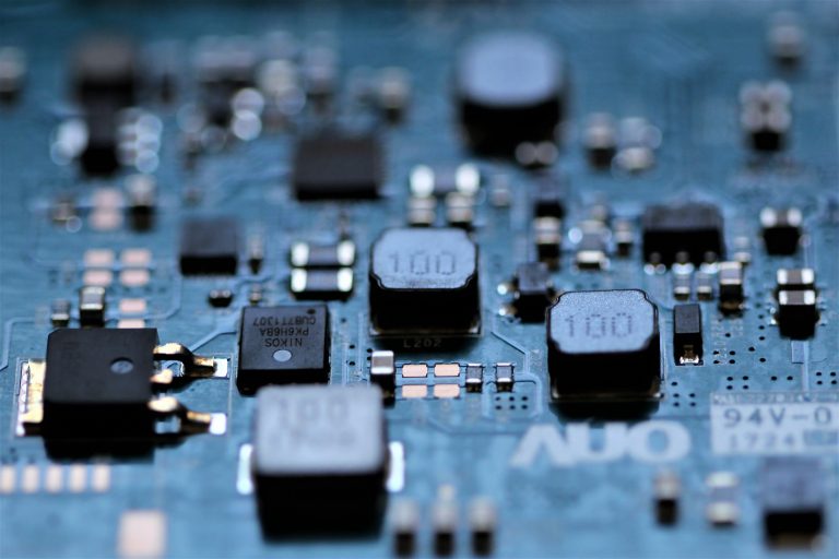 Goana după secretele semiconductorilor taiwanezi. „Muntele magic care protejează națiunea”