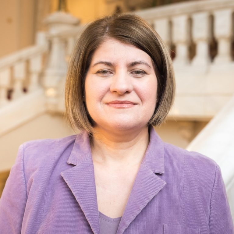 Mihaela Ciochină, numită judecător la Curtea Constituţională