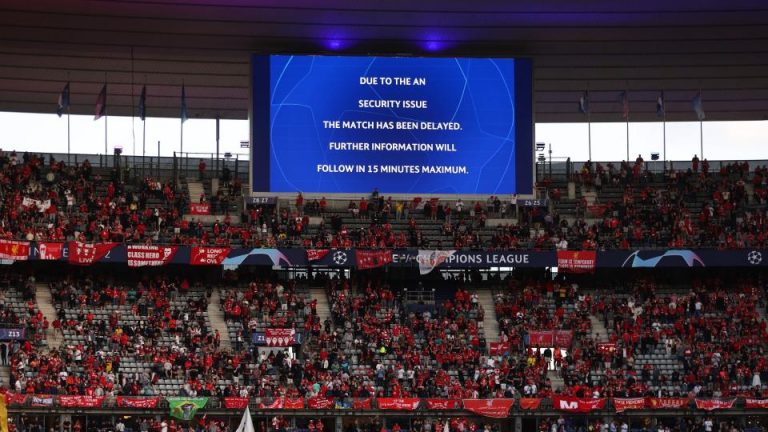 Imaginile surprinse de camerele de supraveghere în seara finalei Ligii Campionilor, la Stade de France, au fost distruse