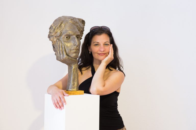 Artiste din șapte țări, prezente la expoziția Danube Contemporary 22 – Bienala Internațională de artă contemporană de la Cisnădioara