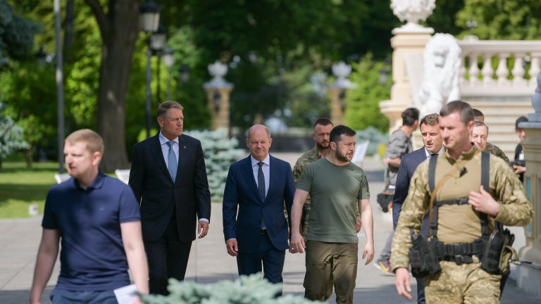 Macron, Scholz, Iohannis and Draghi are in Kyiv to meet Zelensky
