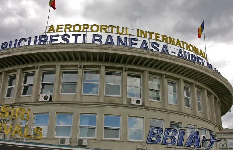 Aeroportul Băneasa se redeschide pe 1 august