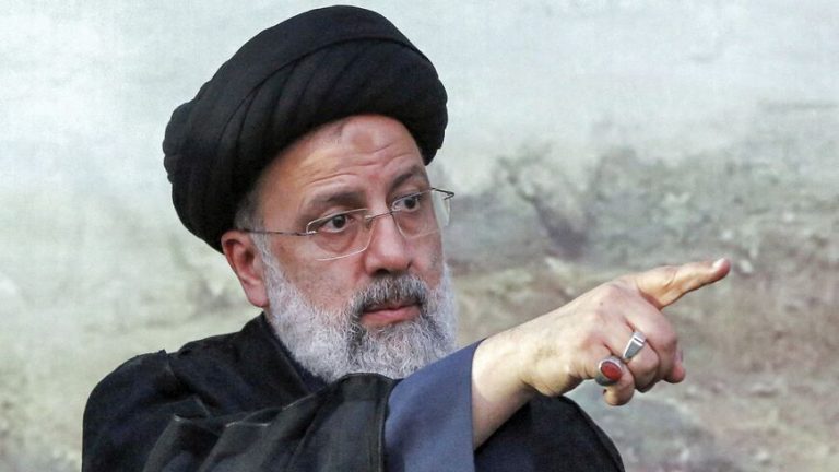 Reuters: Ce se întâmplă în Iran când un preşedinte moare în timpul mandatului?