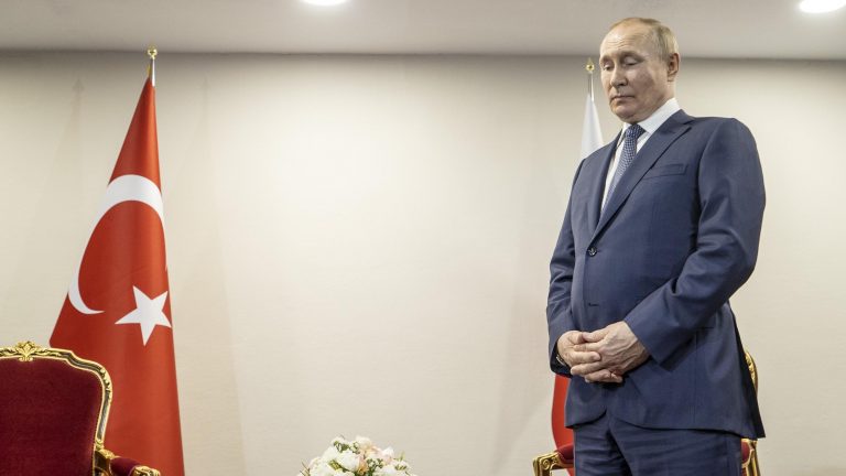 VIDEO | Imaginile virale ale săptămânii. Cum a fost umilit Putin de Erdogan