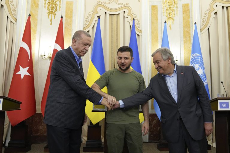 Erdogan avertizează asupra pericolului unui ”nou Cernobâl” în Ucraina