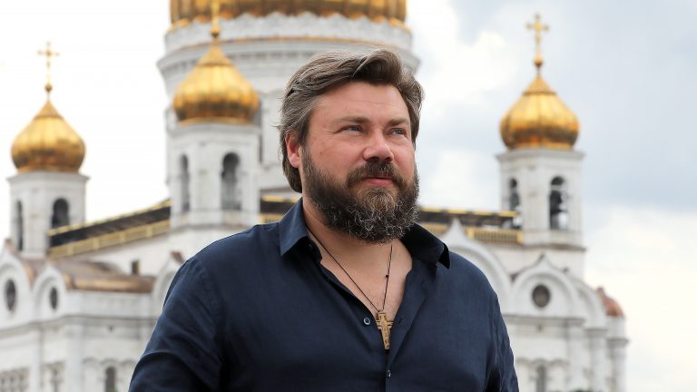 The Guardian: Oligarhul rus Konstantin Malofeev, pus sub sancţiuni, a continuat să-şi mute bani în străinătate graţie unei firme din Cipru