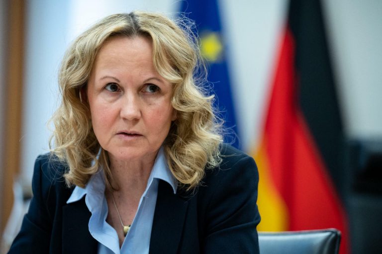 Germania intenţionează să instaleze mai multe fântâni cu apă potabilă în spaţiile publice