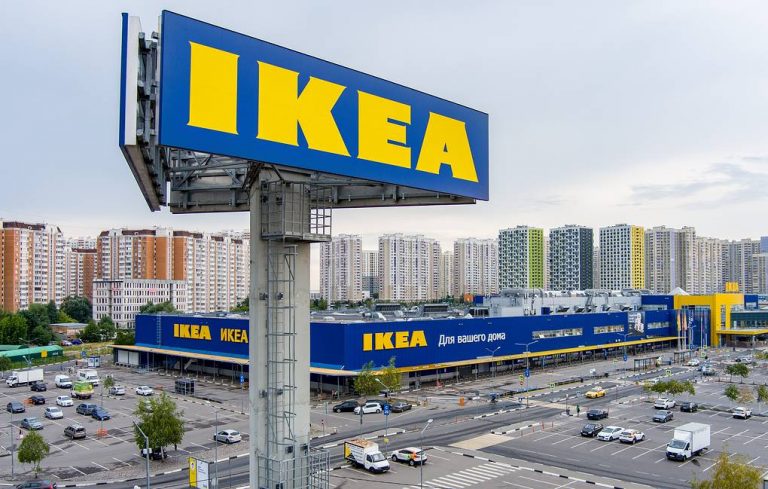 Două organizații de mediu solicită IKEA să-şi controleze operaţiunile forestiere din România