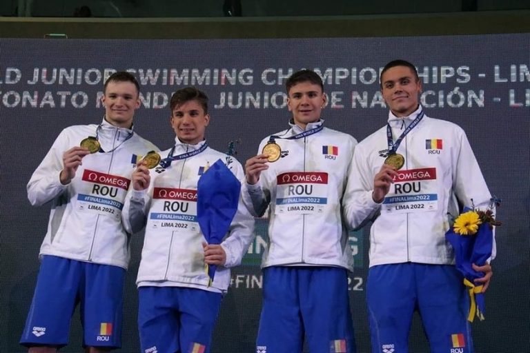 Premierul Ciucă: David Popovici şi întreaga echipă de aur a nataţiei au strălucit la Lima şi au purtat pe umerii performanţei tricolorul românesc