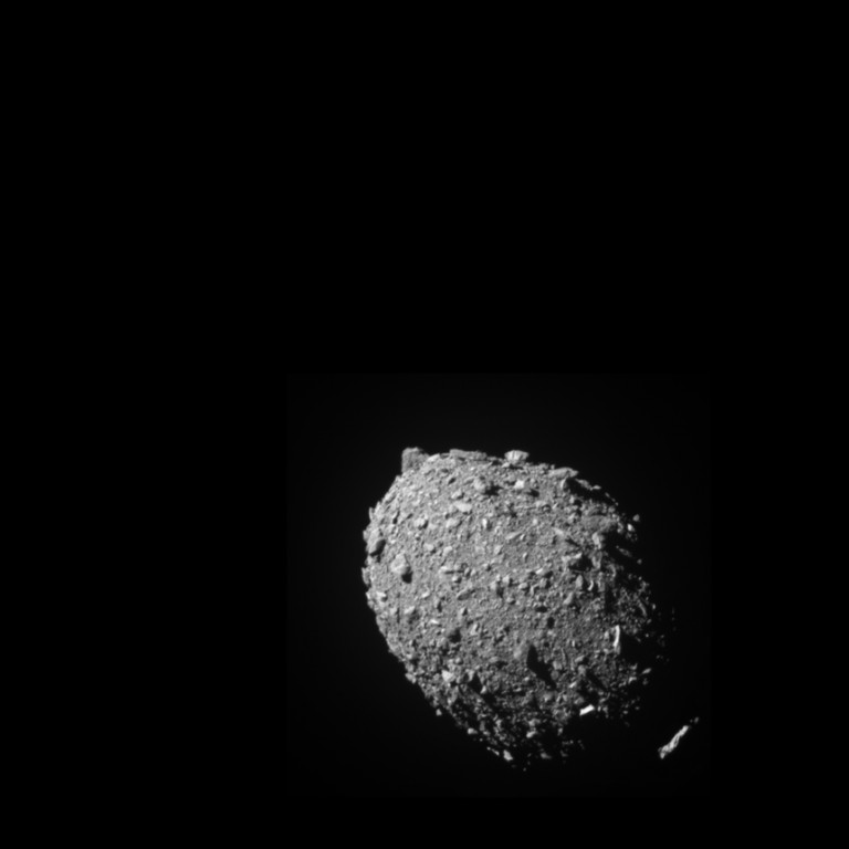 VIDEO | Misiunea DART a NASA s-a lovit cu succes de un asteroid