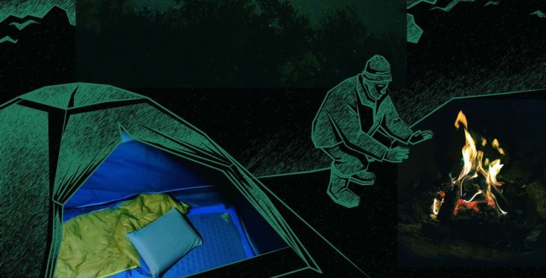 IT-istul care de o lună s-a mutat în pădure pentru a nu fi mobilizat. Aici doarme, de aici lucrează. „Nu apărăm, ci atacăm. Și e foarte trist”