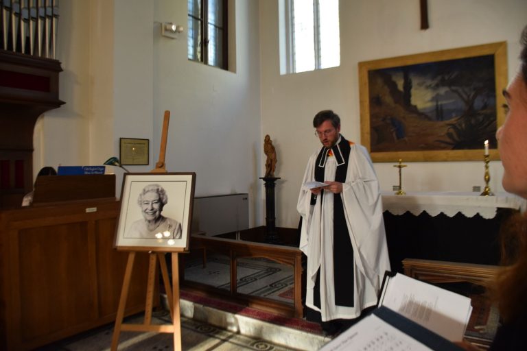 Elizabeth the Great. Britain’s late queen remembered in thanksgiving service in Bucharest