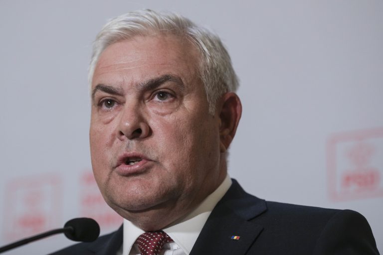 Ministerul Apărării a adoptat Strategia privind pregătirea Armatei României pentru abordarea schimbărilor climatice şi tranziţia energetică
