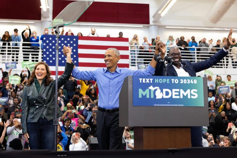 VIDEO | Obama, în campanie: „Lasă TikTok-ul, du-te să votezi!”