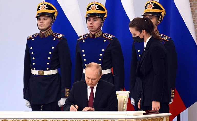 Bolile cu care vin anexările își fac efectul. Putin le-a transmis rușilor că au pierdut