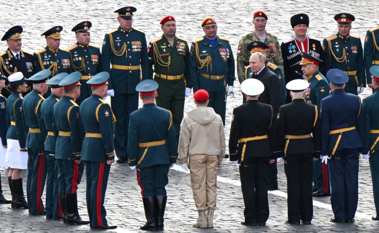 Declarație comună a unor importante figuri politice britanice în favoarea judecării lui Putin și a generalilor săi