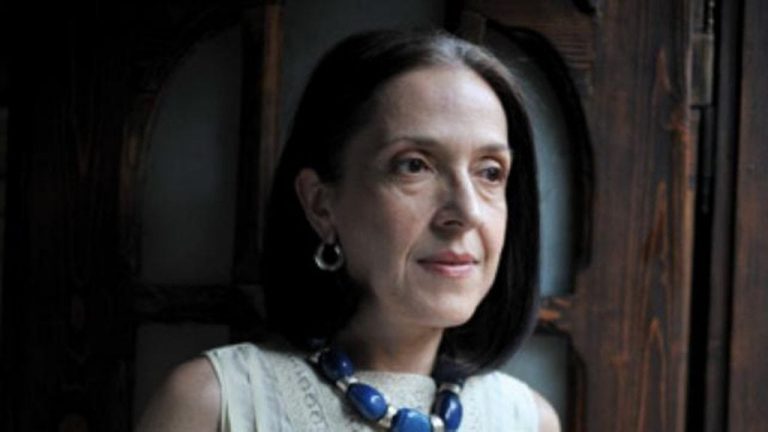Romanian writer and editor Adina Keneres dies at 65