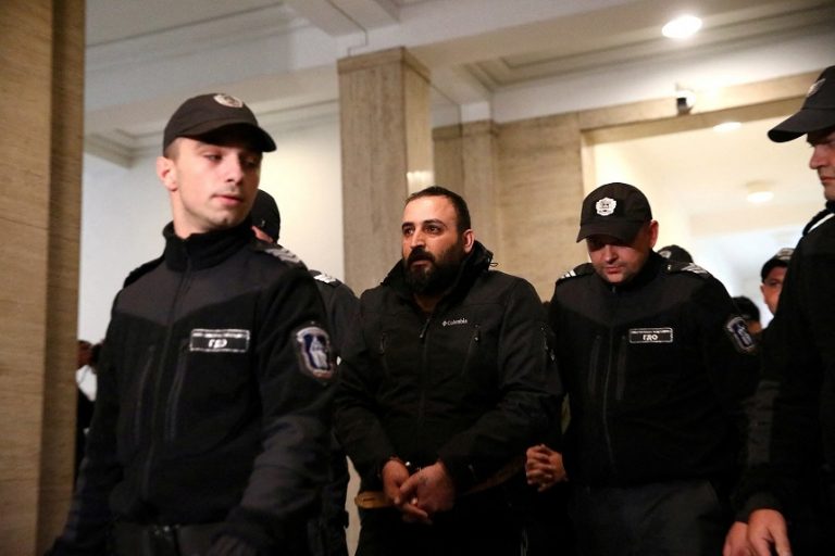 Trei moldoveni și doi sirieni de origine kurdă, inculpați în Bulgaria pentru atentatul de la Istanbul