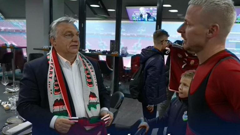 Fularul lui Viktor Orban provoacă nemulţumiri şi în Ucraina