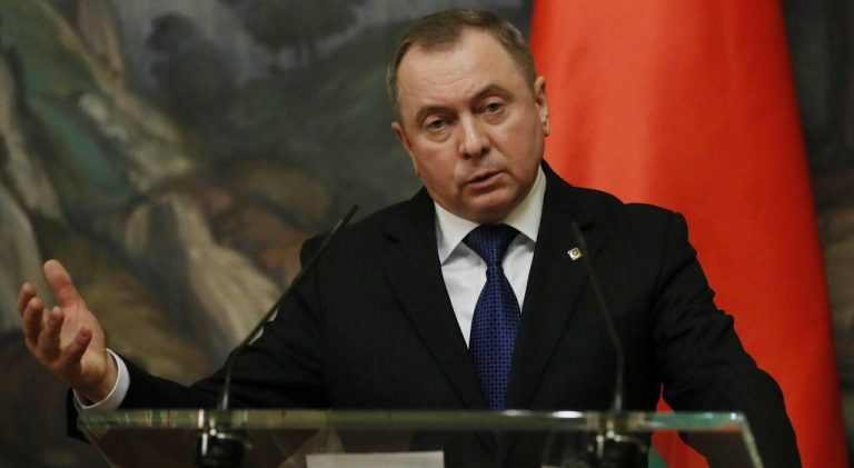 Un ministru de externe care urma să se întâlnească luni cu Serghei Lavrov a murit ”subit”