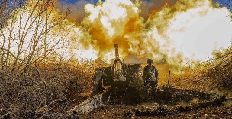 Norvegia estimează: Circa 180.000 de militari ruşi şi 100.000 de militari ucraineni morţi şi răniţi / Rusia este capabilă să continue mult timp acest război