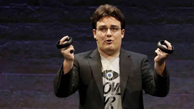 VIDEO | Căști VR concepute pentru a ucide cu adevărat: creatorul Oculus dezvoltă un dispozitiv terifiant care „îți distruge instantaneu creierul” dacă mori într-un joc virtual