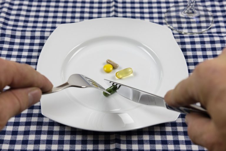 VIDEO | Pericolele ascunse, dar și beneficiile surprinzătoare ale suplimentelor alimentare