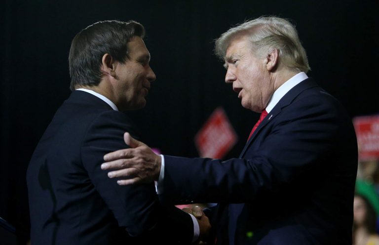 Ron DeSantis, rivalul republican al lui Donald Trump, condamnă punerea lui sub acuzare, fără să-l numească explicit