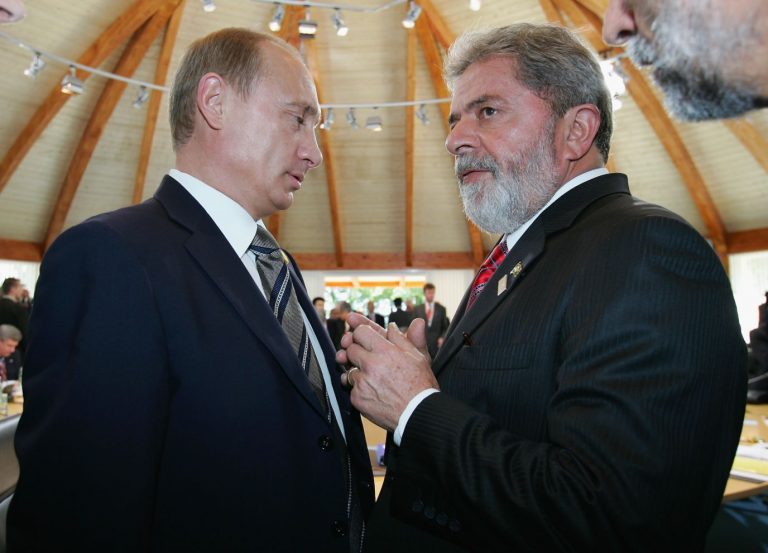 Președintele Braziliei declină invitaţia lui Putin de a participa la Forumul Economic de la Sankt Petersburg