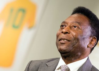 Tricoul lui Pelé de la finala Cupei Mondiale din 1958, vândut pentru o sumă uriașă