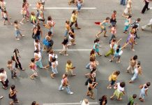RAPORT: Populaţia Europei a atins nivelul maxim, iar europenii trăiesc mai mult ca niciodată