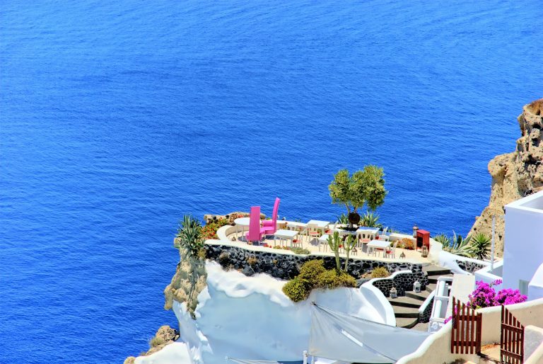 Sondaj: Grecia, Bulgaria şi Turcia, ţările unde românii au ales să îşi petreacă vacanţa în această vară