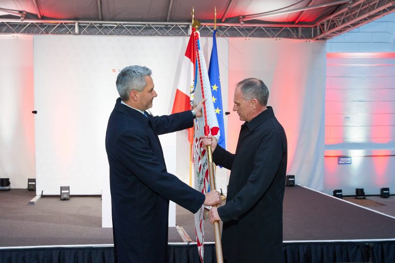 Politicieni austrieci critică guvernul de la Viena pentru opoziţia faţă de aderarea României şi Bulgariei la Schengen