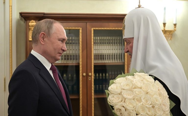 Nesfânta alianță dintre Biserica Ortodoxă Rusă și Kremlin