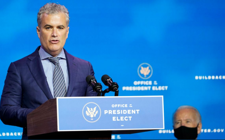 AP: Biden îl va alege pe Jeff Zients ca şef de cabinet, după demisia lui Klain