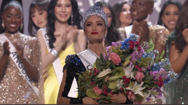 VIDEO |  R’Bonney Gabriel, reprezentanta Statelor Unite a câştigat concursul Miss Univers