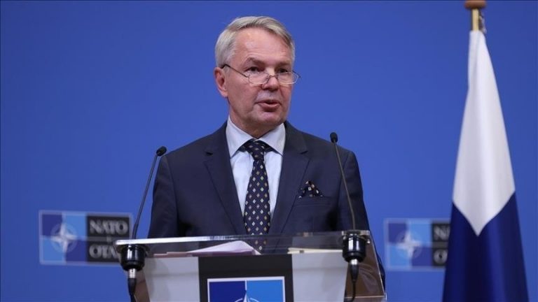 Pekka Haavisto: Finlanda ar trebui să ia în considerare aderarea la NATO fără Suedia