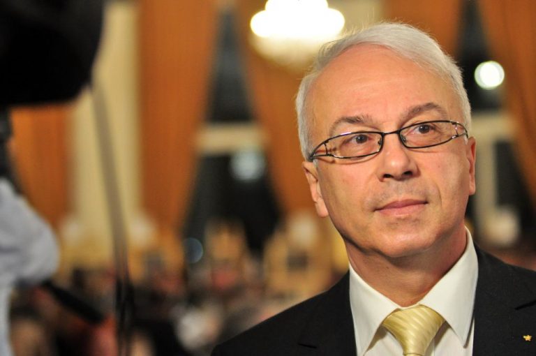 Director Institutul Inimii Cluj: La Rezidenţiat au rămas 600 de locuri neocupate în specialităţi dificile. Tinerii vor specialităţi cu mai puţin stres, activități care se pot încheia la miezul zilei