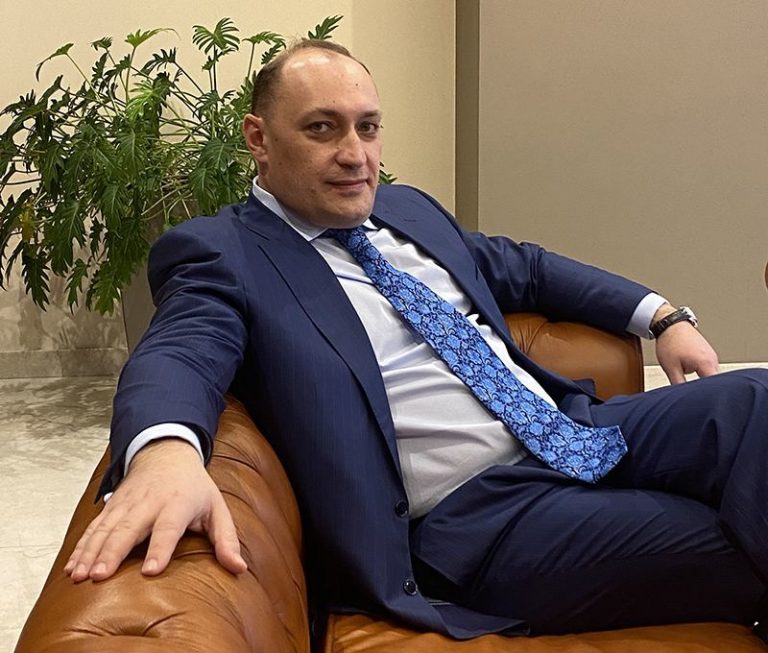 Ce se ştie despre misteriosul bancher Denis Kireev, fără de care s-ar fi prăbușit Kievul, dar care a fost ucis de serviciile de securitate ucrainene