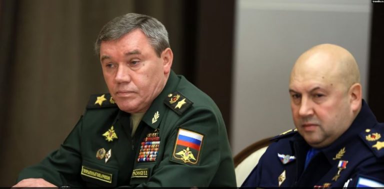 Cheia în care citesc renumiți experți militari înlocuirea lui Surovikin-Armaghedon cu „de nescufundatul” Gherasimov